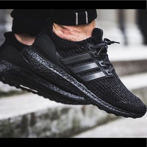 ❌SOLD❌ Triple Black 3.0 Adidas Ultra Boosts